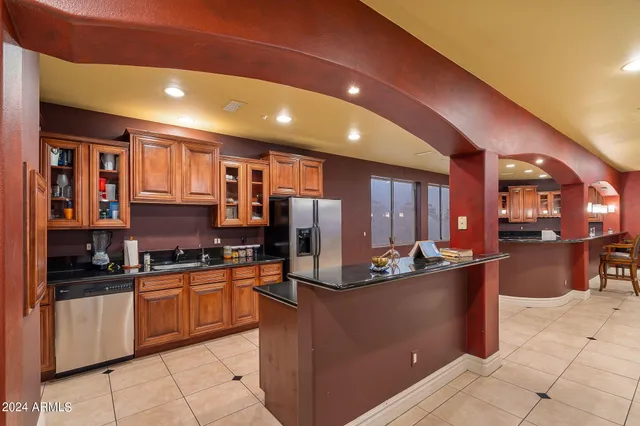 $3,299,000 | 1402 East Coral Cove Drive, Gilbert, AZ 85234