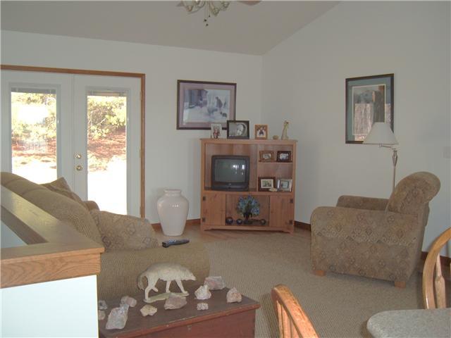 7384 Newark Road Mount Vernon, OH 43050 - Photo 4 of 13 Gallery Image 4