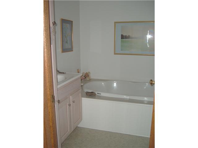 7384 Newark Road Mount Vernon, OH 43050 - Photo 8 of 13 Gallery Image 8