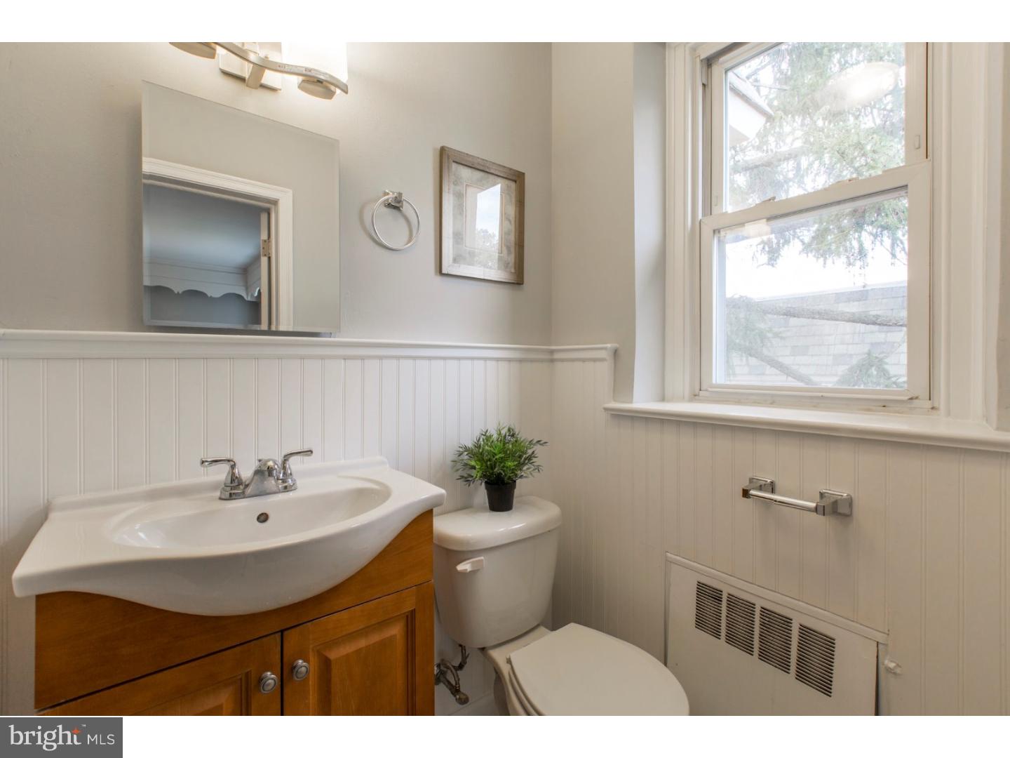 409 West Ellet Street Philadelphia, PA 19119 - Photo 20 of 25