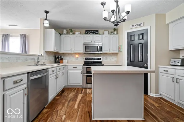 $345,000 | 6652 Greenspire Place, Indianapolis, IN 46221