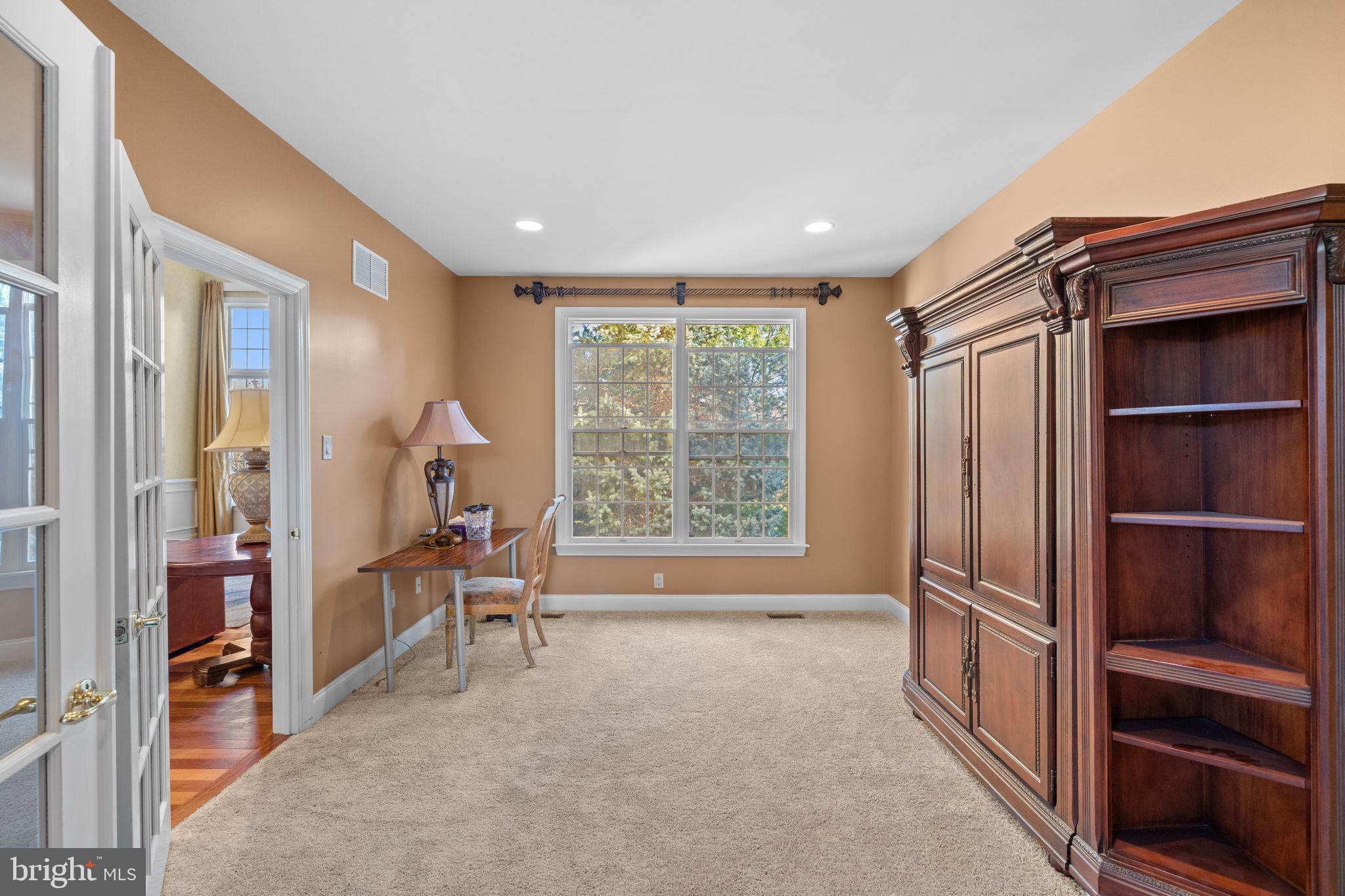 399 Highgate Drive Ambler, PA 19002 - Photo 24 of 63