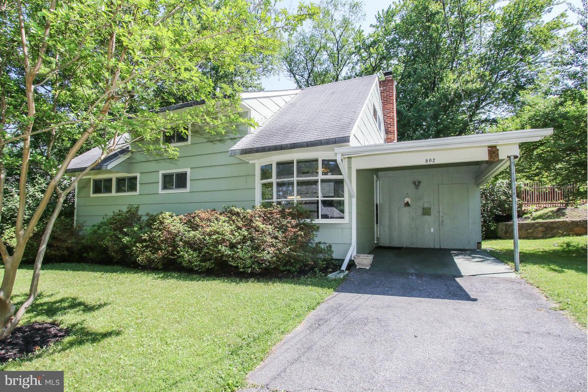 802 Brice Road Rockville, MD 20852 - Photo 2 of 30 Exterior (Front)