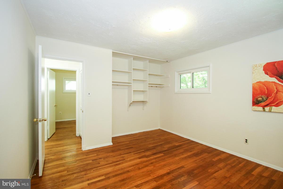 802 Brice Road Rockville, MD 20852 - Photo 18 of 30 Bedroom #2
