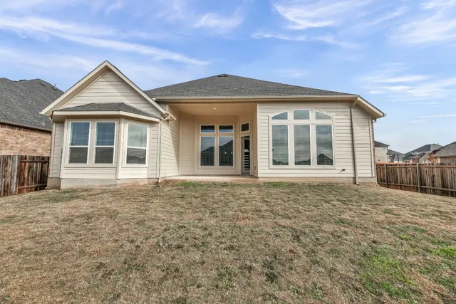 $3,050 | 252 Sabino Drive, Buda, TX 78610