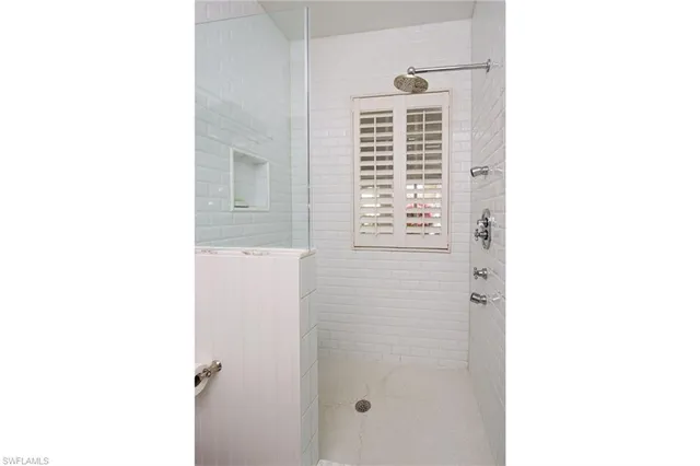 a view of bathroom with shower