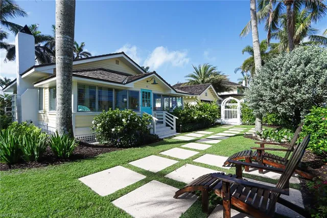 $25,000 | Xxxx 11th Avenue South, Naples, FL 34102