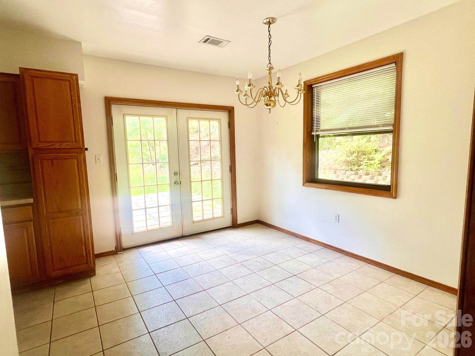 3840 Hide Away Hill Valdese, NC 28690 - Photo 5 of 12