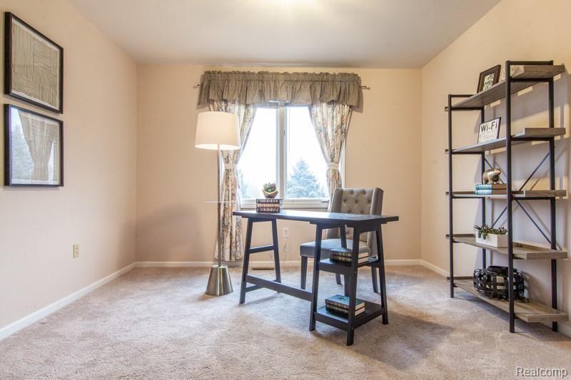 47955 Pavillon Road Canton, MI 48188 - Photo 38 of 53