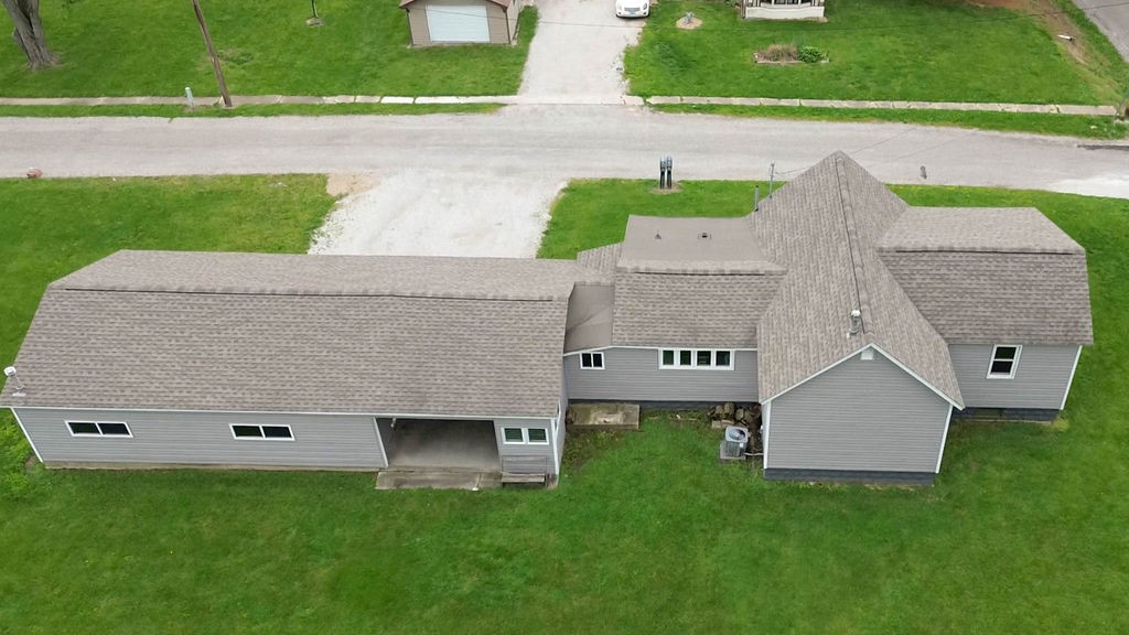 3 Riley Street Westville, IL 61883 - Photo 3 of 29