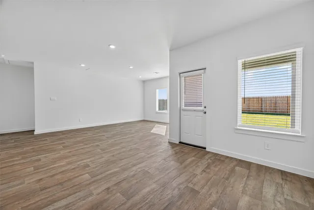 $2,400 | 6108 Jasper Hill Drive, Rosenberg, TX 77469