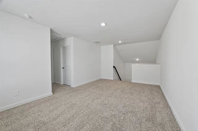 $2,400 | 6108 Jasper Hill Drive, Rosenberg, TX 77469