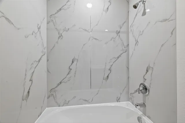 $2,400 | 6108 Jasper Hill Drive, Rosenberg, TX 77469