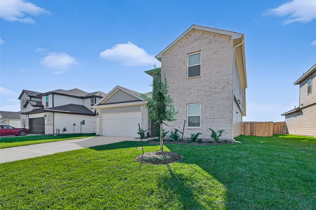 $2,400 | 6108 Jasper Hill Drive, Rosenberg, TX 77469