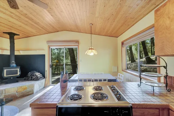 $399,900 | 17028 Banner Quaker Hill Road, Nevada City, CA 95959