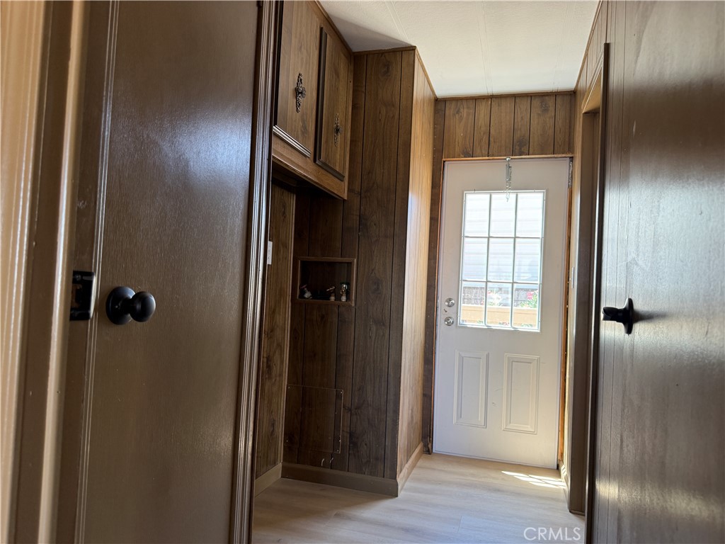 148600 Panoply Road Needles, CA 92363 - Photo 16 of 32 a view of elevator