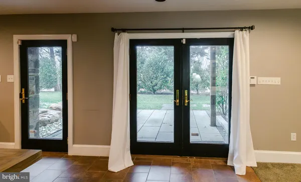 $8,500 | 15841 York Road, Sparks, MD 21152