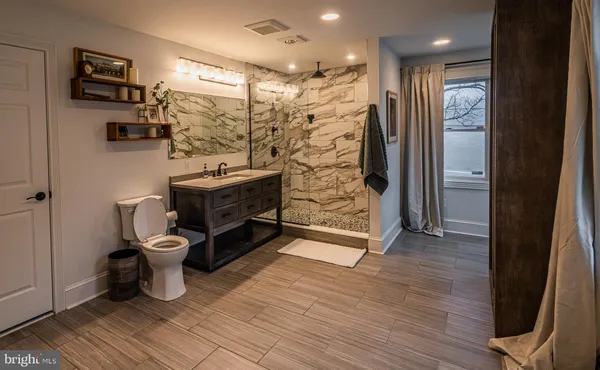 $8,500 | 15841 York Road, Sparks, MD 21152