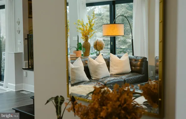 $8,500 | 15841 York Road, Sparks, MD 21152