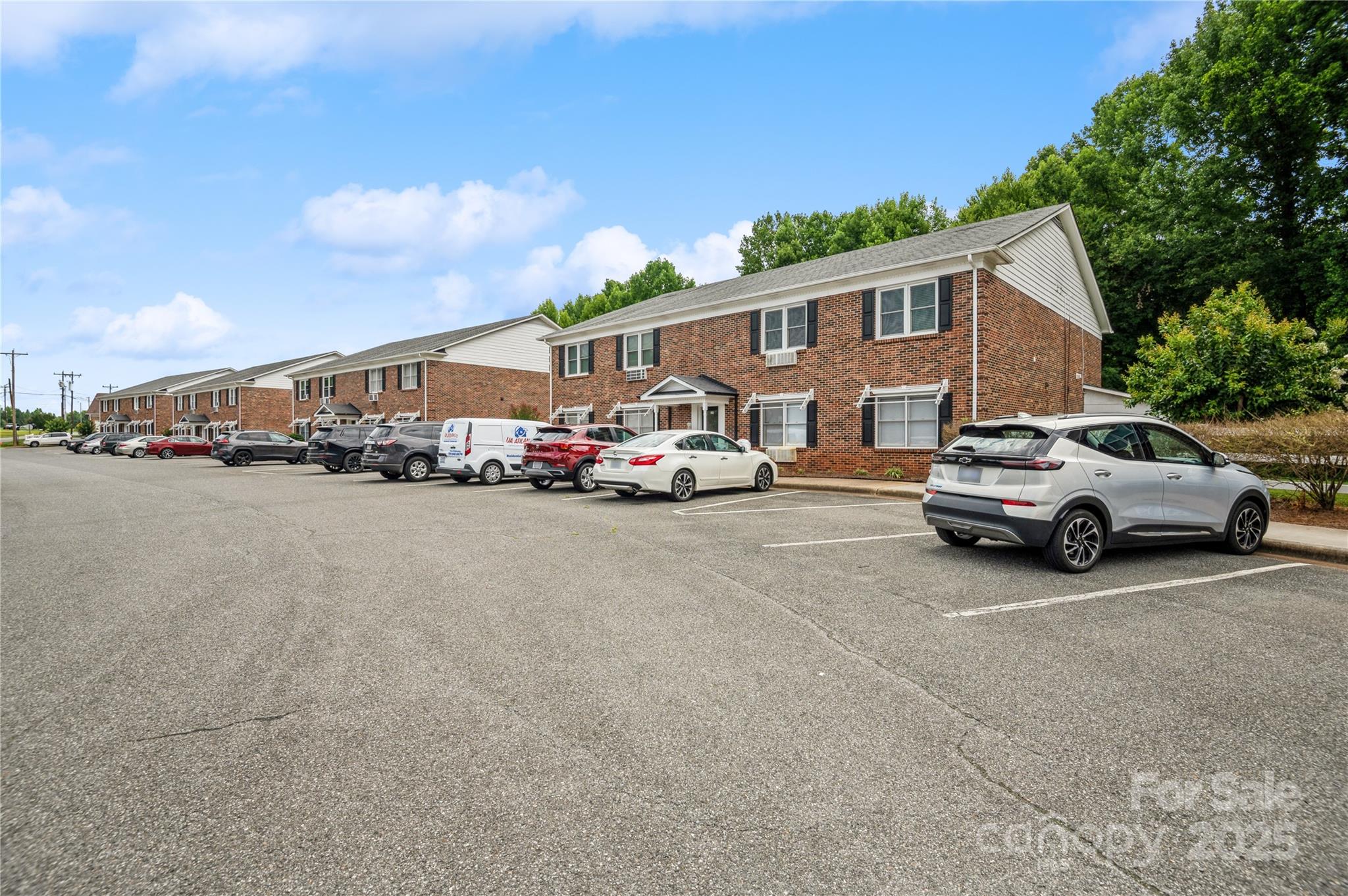 113 Stroupe Road, Unit H Gastonia, NC 28056 - Photo 2 of 21 Gallery Image 2