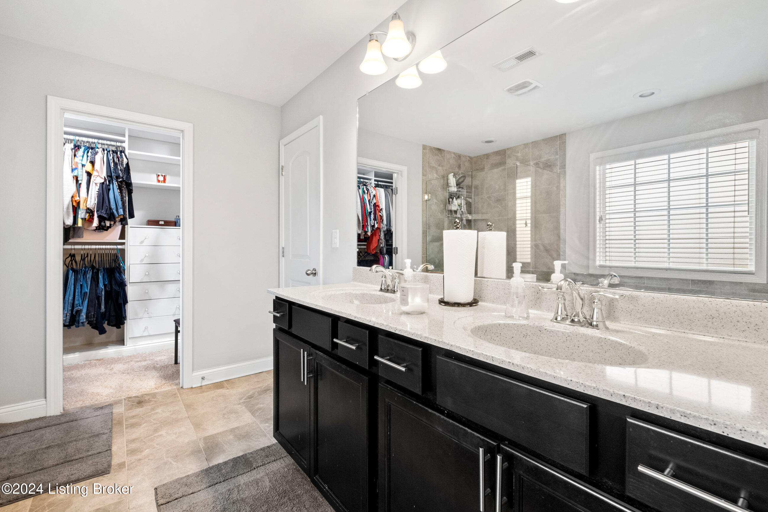 7316 Deutsch Road Louisville, KY 40229 - Photo 23 of 39 7316 deutsch_071