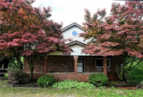 $1,295 | 107 Steubenville Pike, Burgettstown, PA 15021