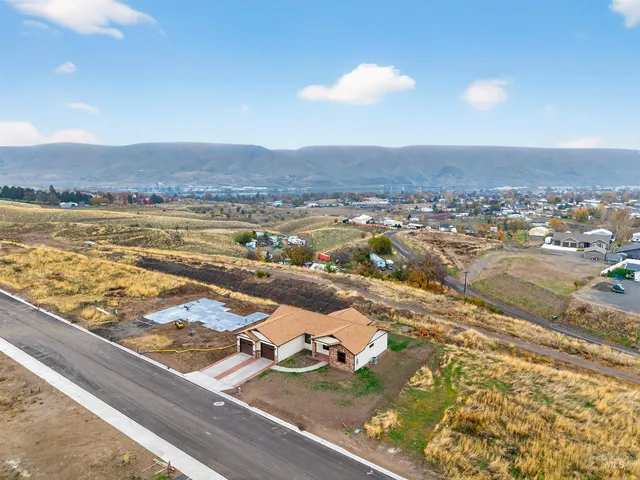 $529,000 | 1664 Bennett Hill Drive, Clarkston, WA 99403