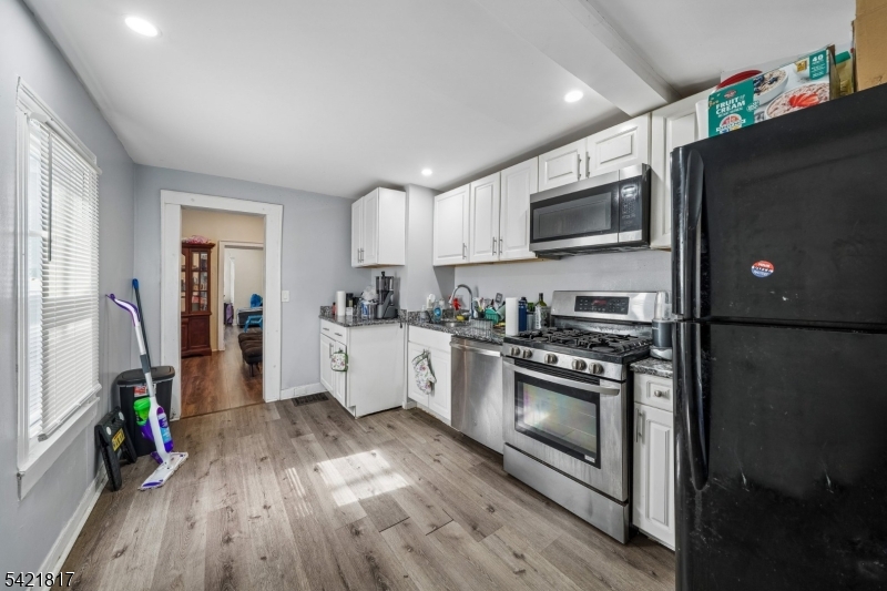 44 State Street East Orange, NJ 07017 - Photo 13 of 31