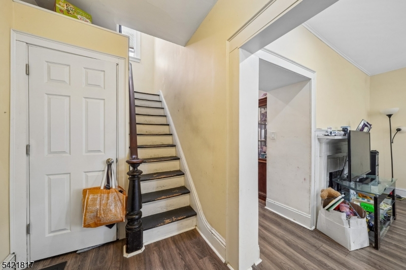 44 State Street East Orange, NJ 07017 - Photo 14 of 31