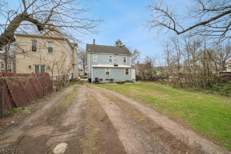 44 State Street East Orange, NJ 07017 - Photo 26 of 31