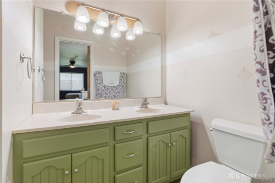 2386 East Rahn Road Dayton, OH 45440 - Photo 26 of 40 Gallery Image 26