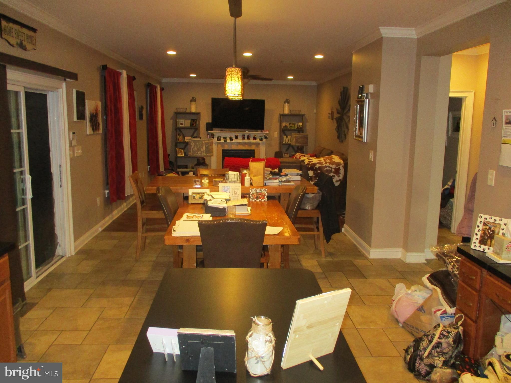 11041 Knights Road Philadelphia, PA 19154 - Photo 14 of 50 Breakfast room