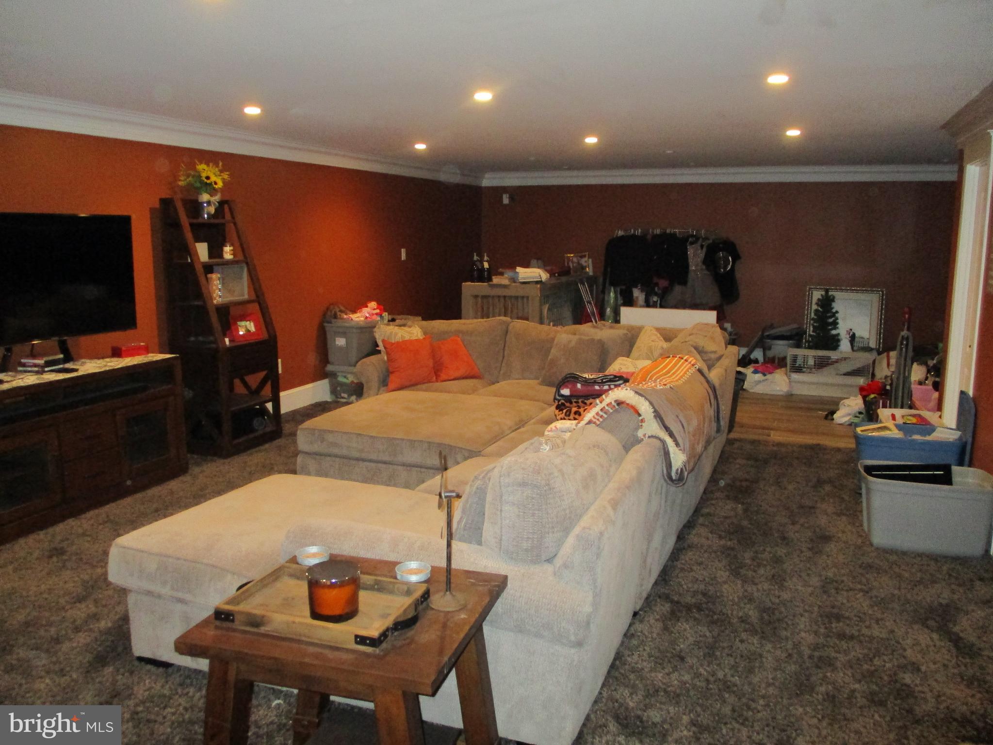 11041 Knights Road Philadelphia, PA 19154 - Photo 40 of 50 finished Basement