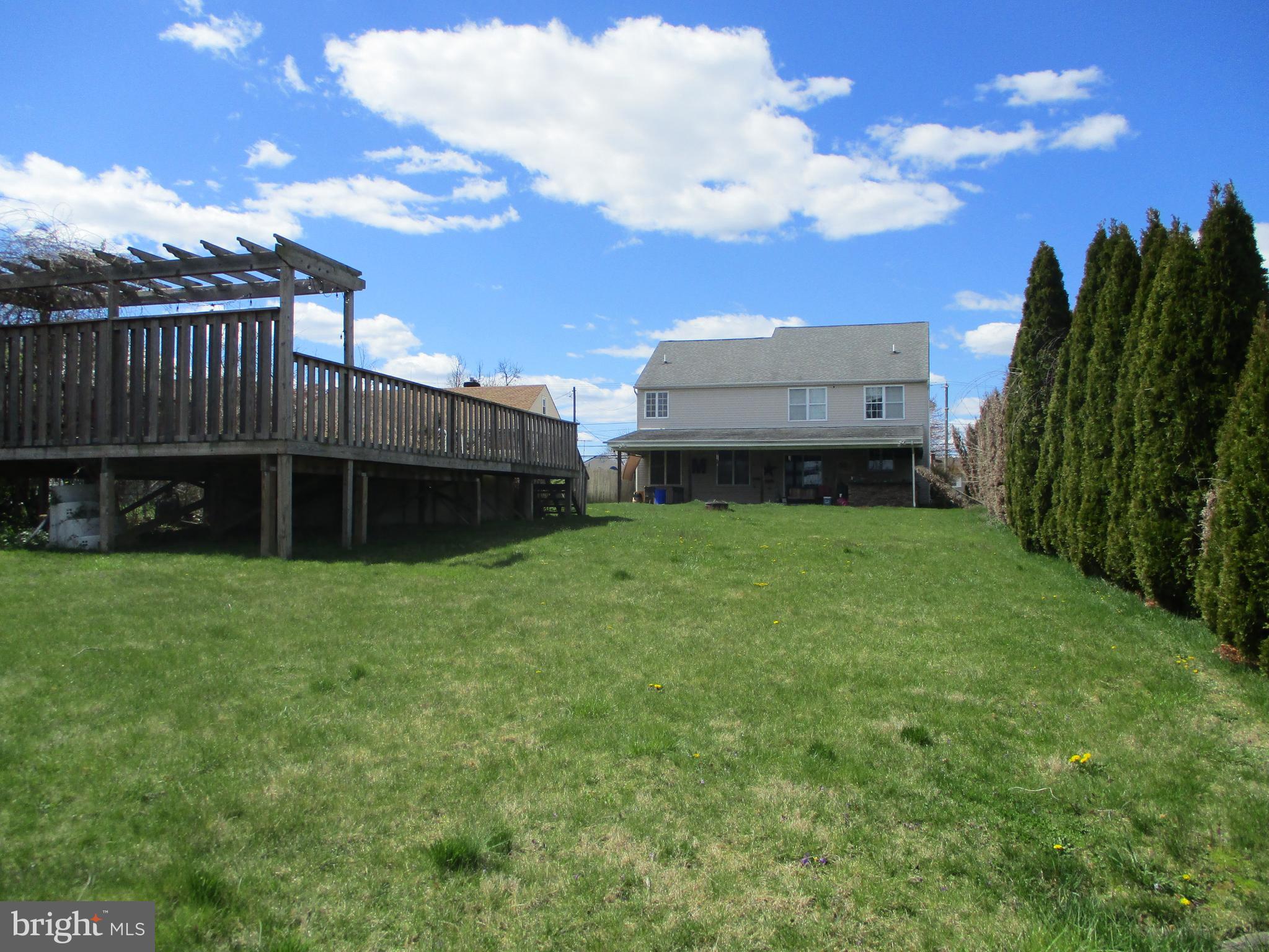 11041 Knights Road Philadelphia, PA 19154 - Photo 5 of 50 Rear of Backyard Facing House