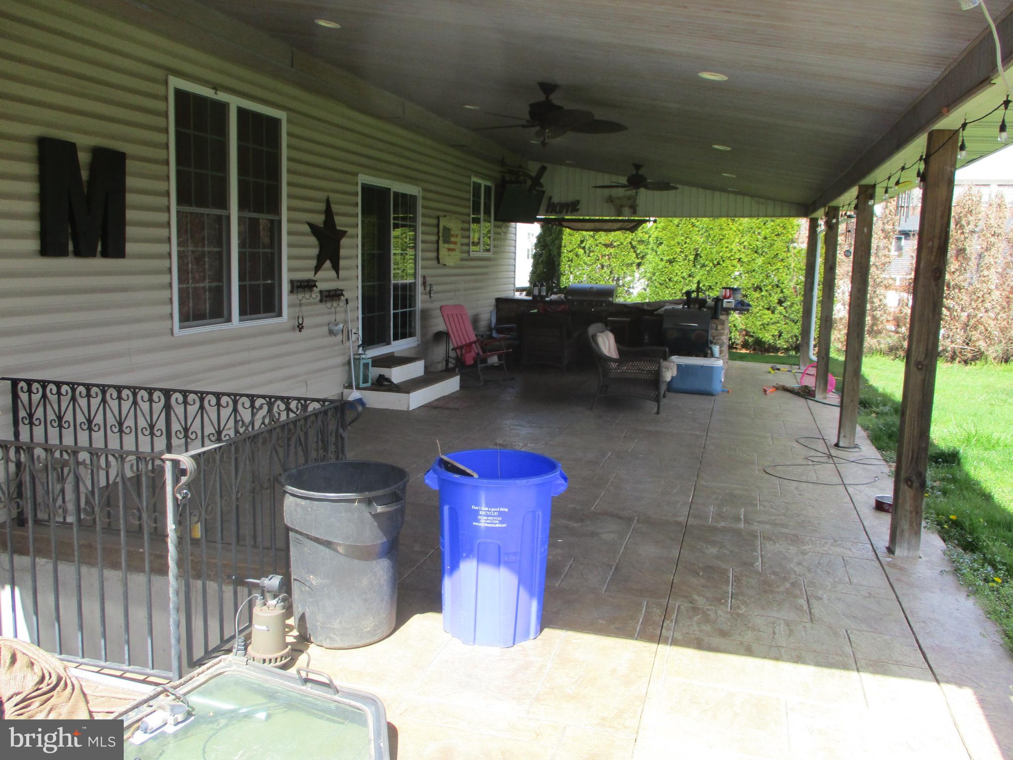 11041 Knights Road Philadelphia, PA 19154 - Photo 7 of 50 Rear Patio