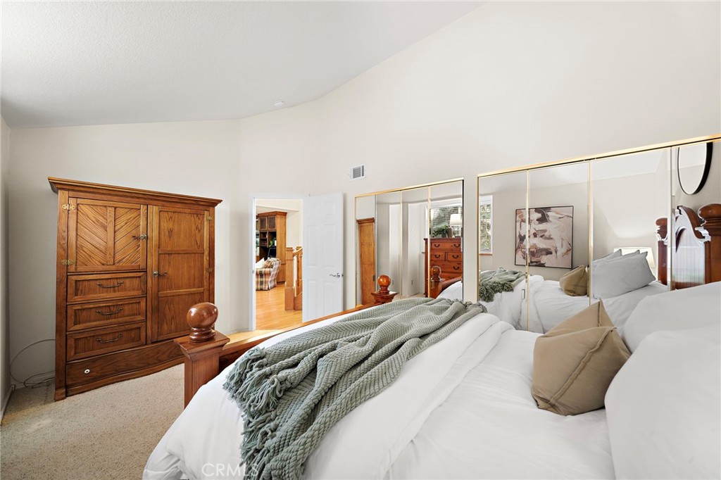 180 Grass Valley Road, Unit 20 Lake Arrowhead, CA 92352 - Photo 11 of 67