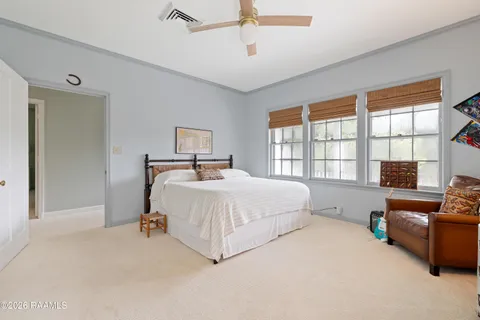 $695,000 | 1005 Loreauville Road, New Iberia, LA 70563