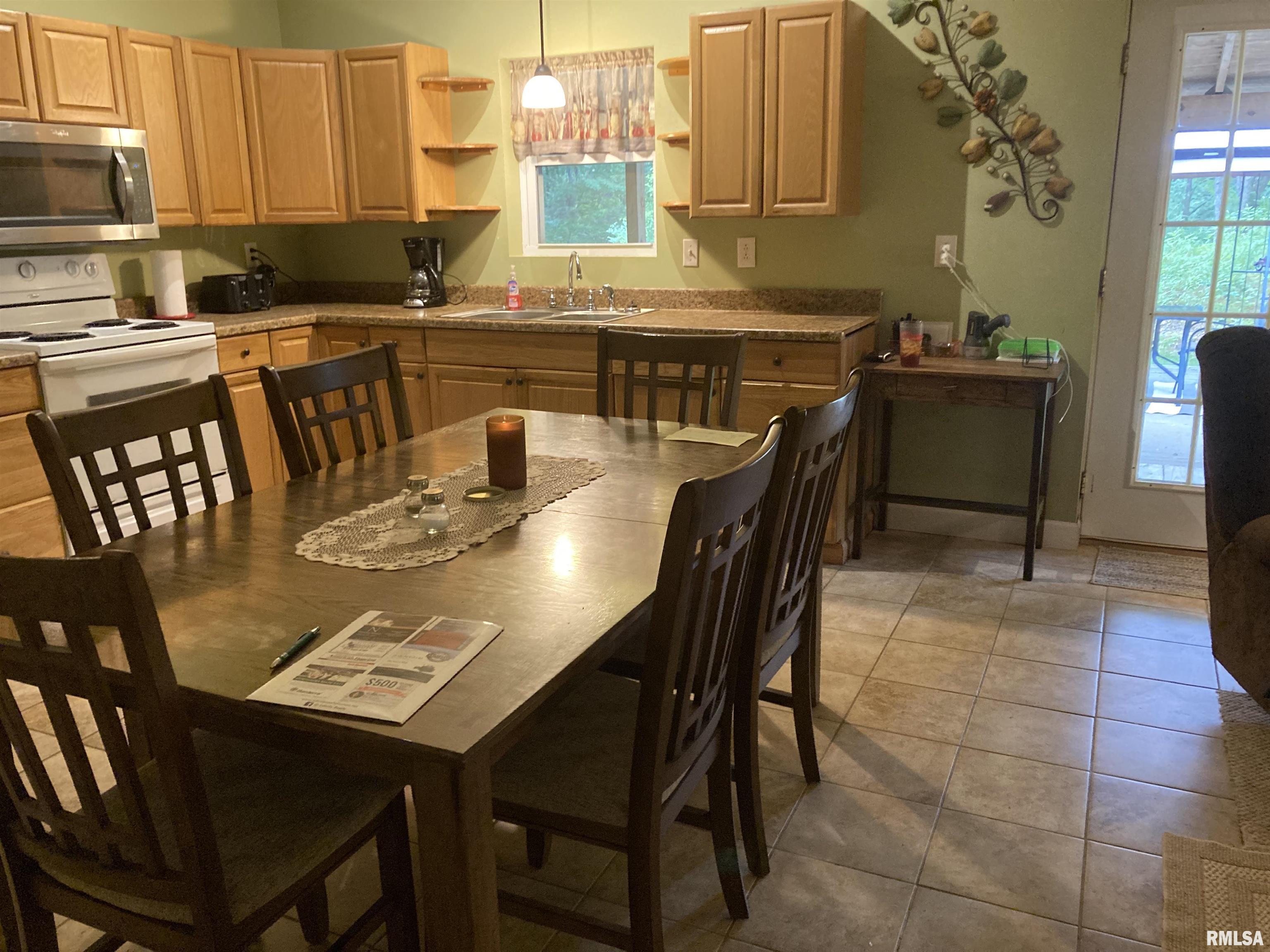 345 Haulage Road Vergennes, IL 62994 - Photo 7 of 42 Gallery Image 7