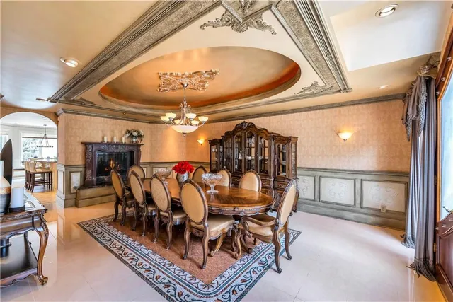 $6,500,000 | 4 Old Wagon Lane, Old Westbury, NY 11568