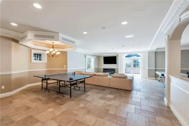 $6,500,000 | 4 Old Wagon Lane, Old Westbury, NY 11568