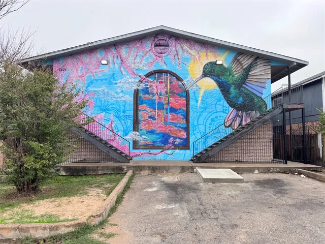 $750 | 8207 Sam Rayburn Drive, Unit 204, Austin, TX 78753