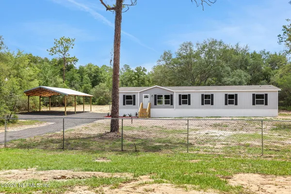 $304,999 | 5641 Silver Sands Circle, Keystone Heights, FL 32656