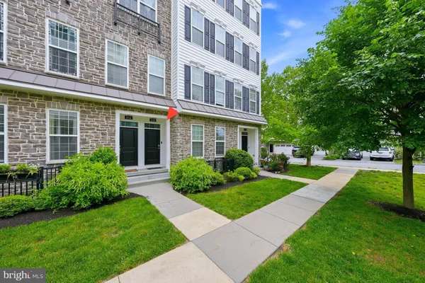 $555,000 | 103 B Jay Alley, Springfield, PA 19064
