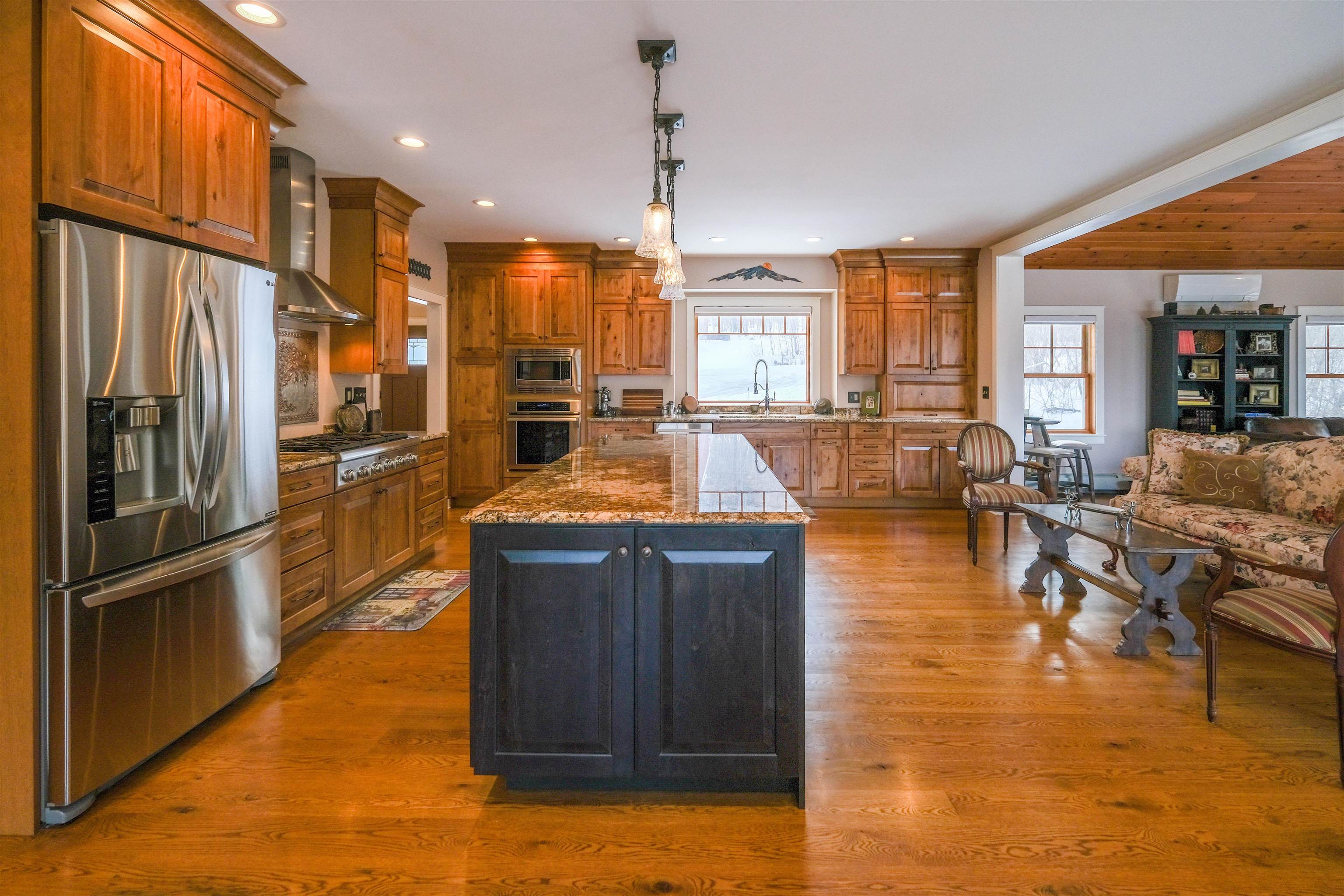 42 Deerfield Drive Ludlow, VT 05149 - Photo 5 of 60