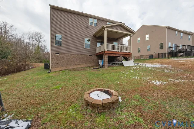 a house view with a garden space