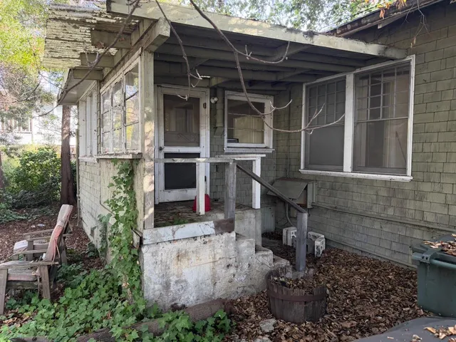 $3,200,000 | 653 Melville Avenue, Palo Alto, CA 94301