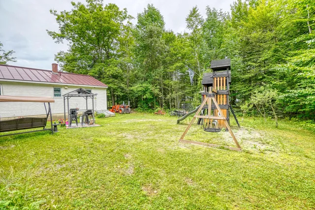 $230,000 | 30 South Gage Road, Oakland, ME 04963