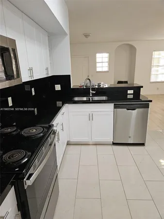 $2,000 | 1706 Belmont Lane, Unit 1706, North Lauderdale, FL 33068