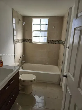 $2,000 | 1706 Belmont Lane, Unit 1706, North Lauderdale, FL 33068