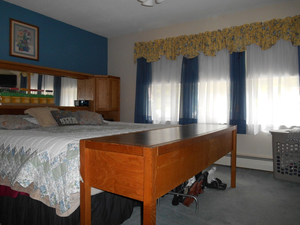 181 Charlton Road Spencer, MA 01562 - Photo 13 of 30 Gallery Image 13
